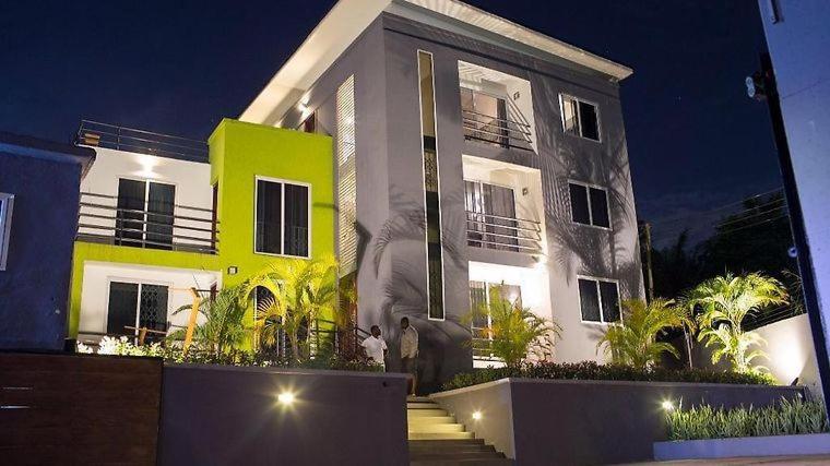 Nuben Court- Kumasi City Exterior foto